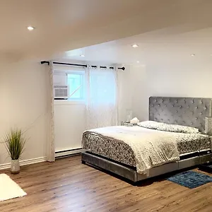 Spacious Basement Apartment Montreal