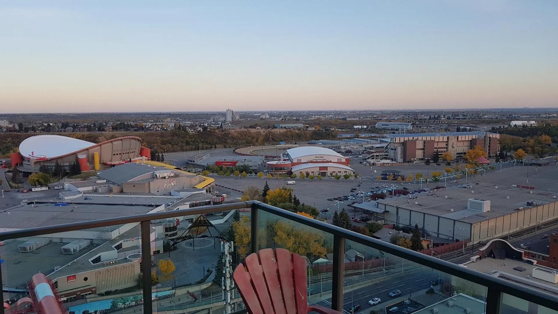 Apartment Monki Di Executive Suites - Alura Calgary