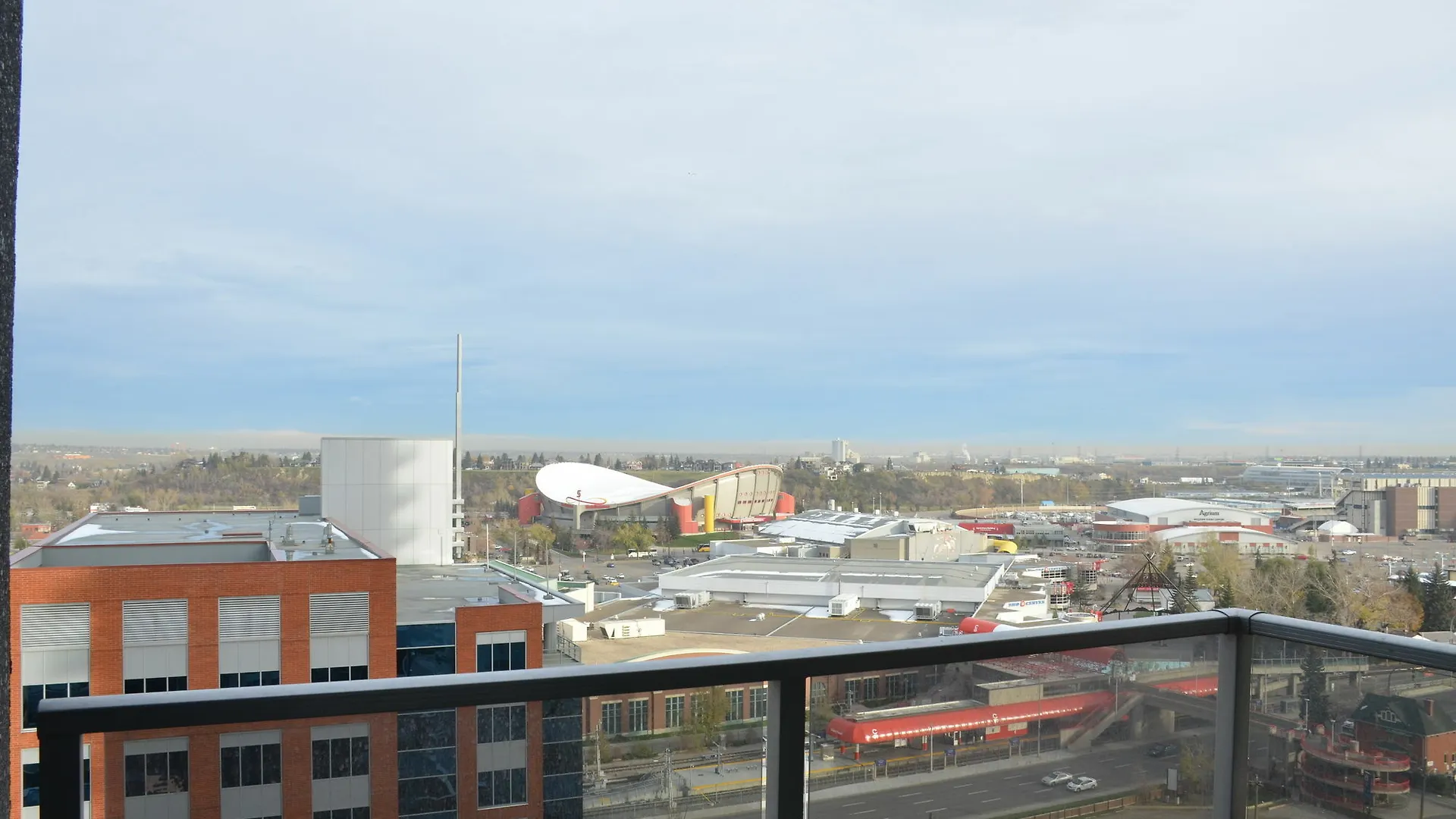 Apartment Monki Di Executive Suites - Alura Calgary