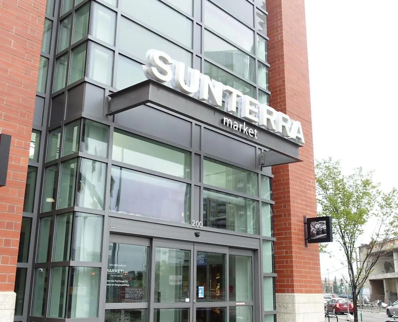 Monki Di Executive Suites - Alura Calgary 0*,