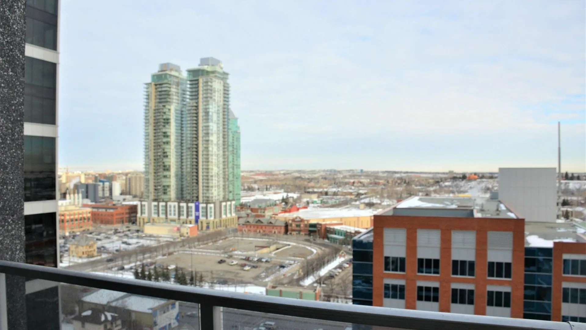 Appartement Monki Di Executive Suites - Alura Calgary Canada
